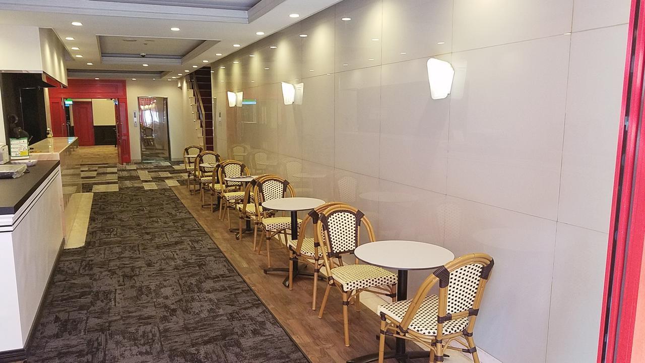 Hotel Neo Rouge Tokyo Exterior photo